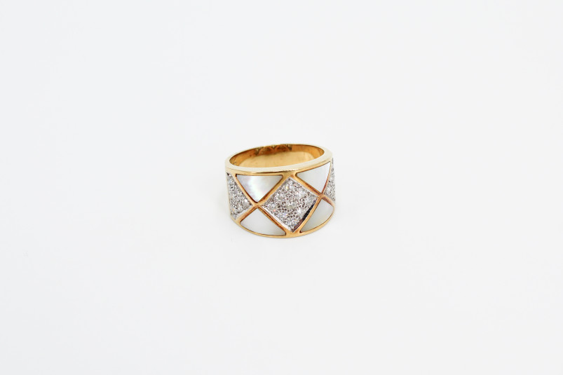 Anillo de oro de 18k. de segunda mano. Joyería de ocasión | ROYALHYSTERIA
