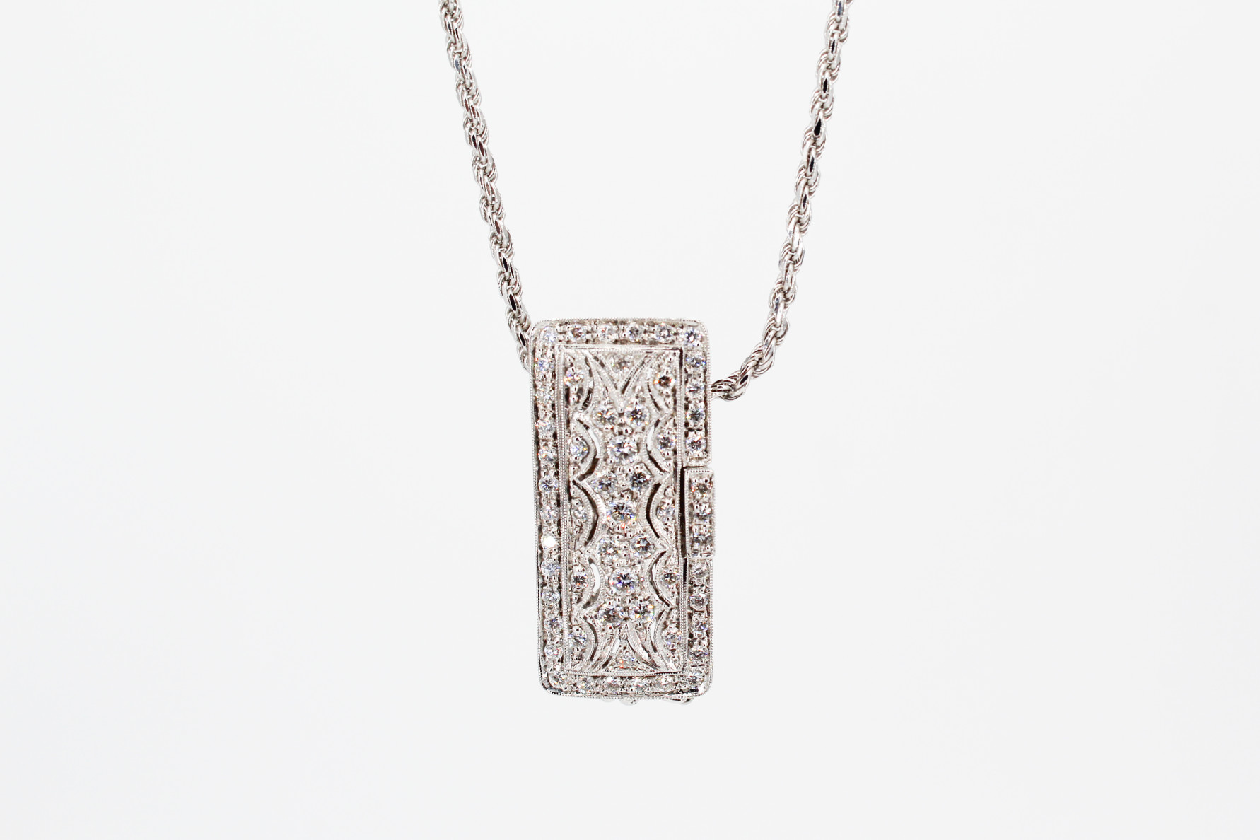 Collar de oro blanco de 18k con diamantes. de segunda mano. Joyería de ocasión | ROYALHYSTERIA