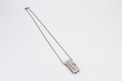 Collar de oro blanco de 18k con diamantes. de segunda mano. Joyería de ocasión | ROYALHYSTERIA