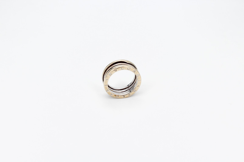 Anillo de oro combinado de 18k. de segunda mano. Joyería de ocasión | ROYALHYSTERIA