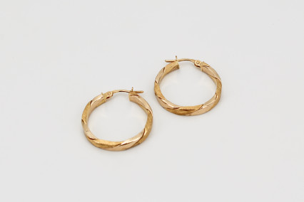 Aro de oro de 18k. de segunda mano. Joyería de ocasión | ROYALHYSTERIA
