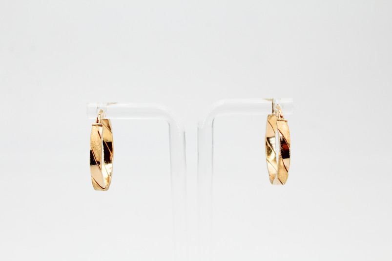 Aro de oro de 18k. de segunda mano. Joyería de ocasión | ROYALHYSTERIA