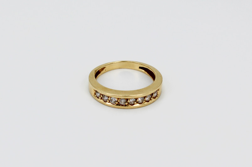 Anillo de oro de 18k. de segunda mano. Joyería de ocasión | ROYALHYSTERIA