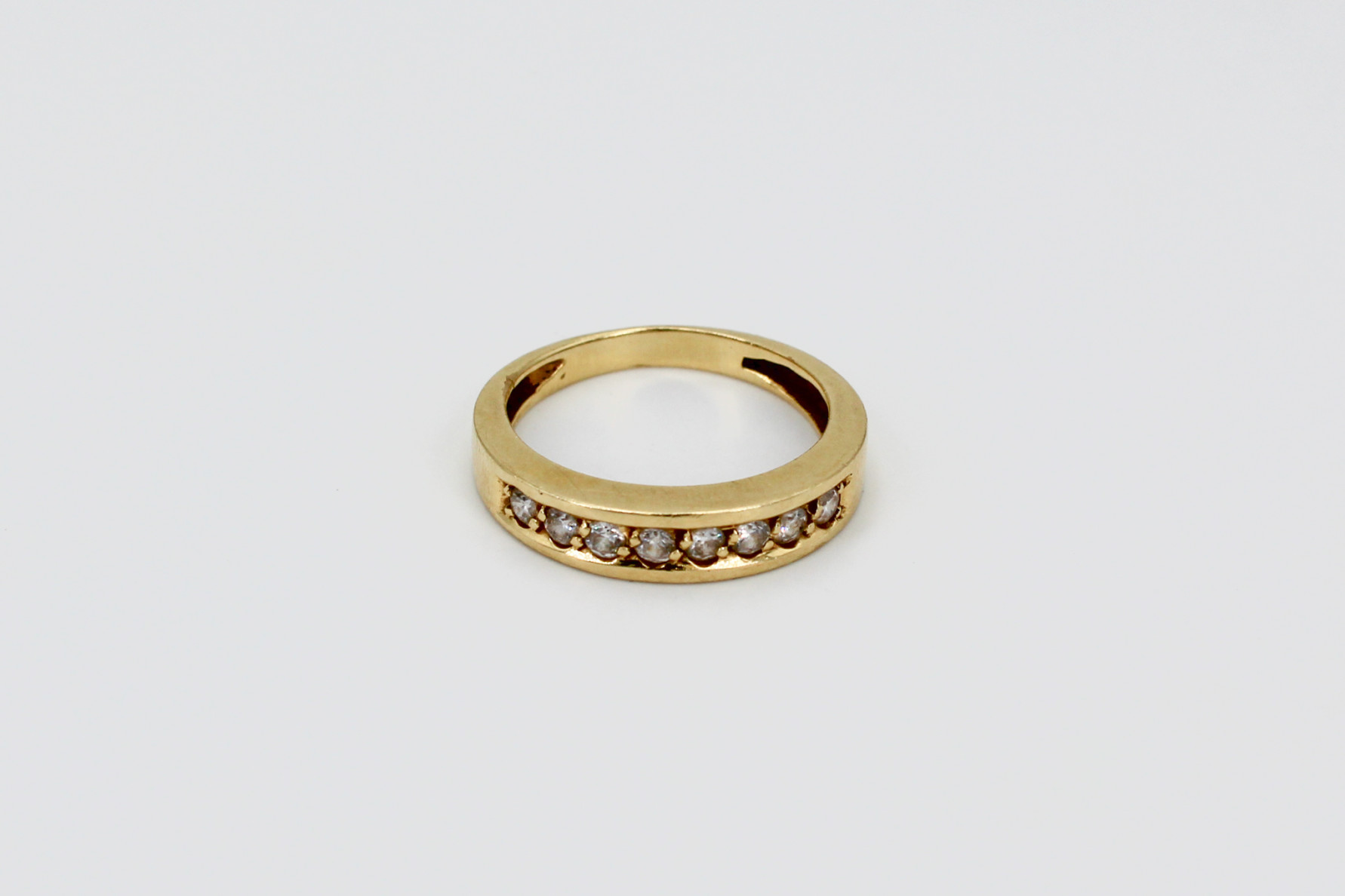 Anillo de oro de 18k. de segunda mano. Joyería de ocasión | ROYALHYSTERIA