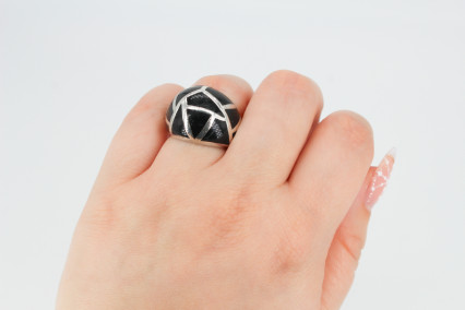 Anillo de plata  de 925. de segunda mano. Joyería de ocasión | ROYALHYSTERIA