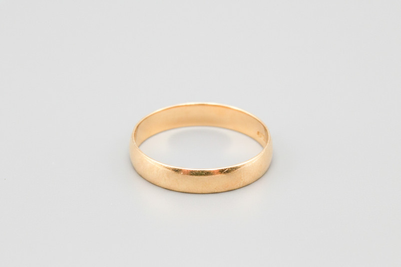 Alianza de oro de 18k. de segunda mano. Joyería de ocasión | ROYALHYSTERIA