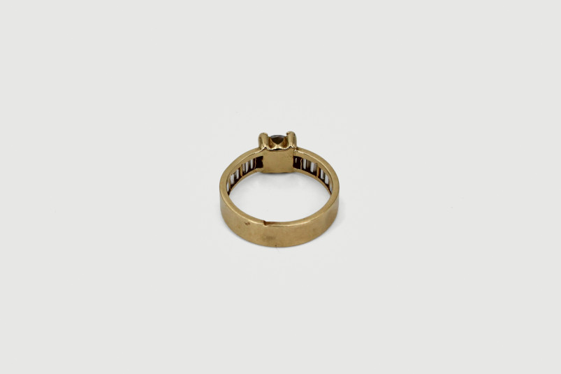 Anillo de oro de 18k. de segunda mano. Joyería de ocasión | ROYALHYSTERIA