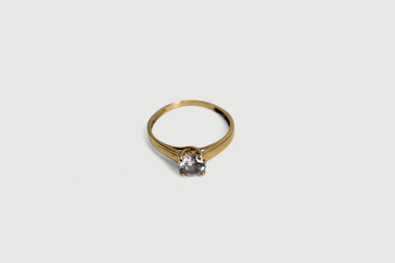 Solitario de oro de 18k. de segunda mano. Joyería de ocasión | ROYALHYSTERIA