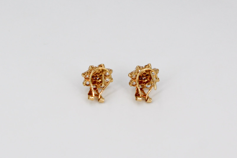 Pendiente de oro de 18k. de segunda mano. Joyería de ocasión | ROYALHYSTERIA