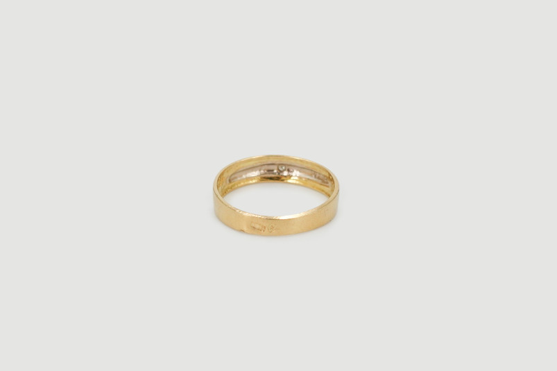 Anillo de oro combinado de 18k. de segunda mano. Joyería de ocasión | ROYALHYSTERIA