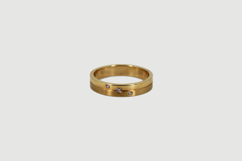 Anillo de oro de 18k con diamantes. de segunda mano. Joyería de ocasión | ROYALHYSTERIA
