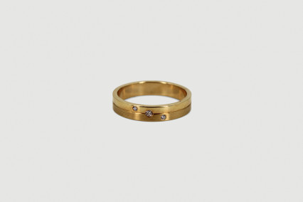 Anillo de oro de 18k con diamantes. de segunda mano. Joyería de ocasión | ROYALHYSTERIA