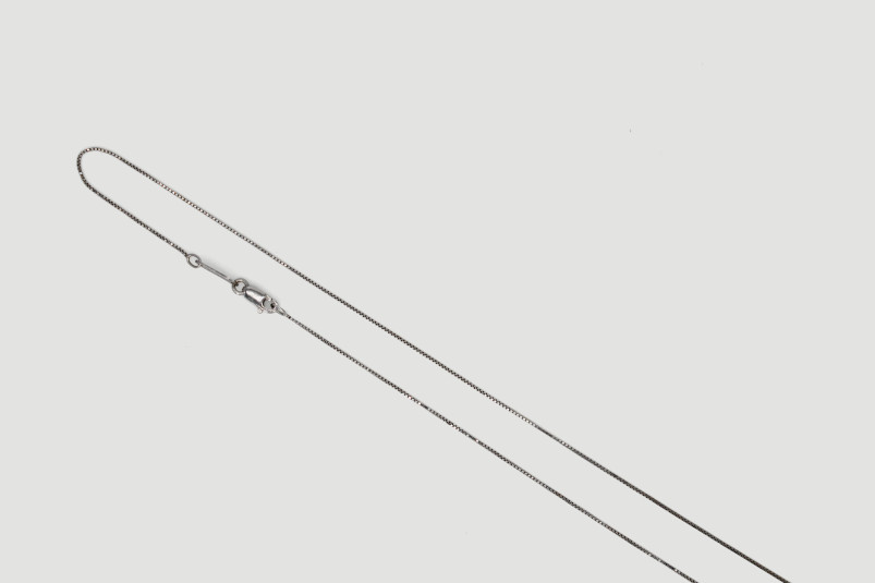 Cadena de oro blanco de 18k. de segunda mano. Joyería de ocasión | ROYALHYSTERIA
