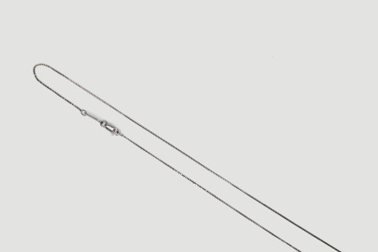 Cadena de oro blanco de 18k. de segunda mano. Joyería de ocasión | ROYALHYSTERIA