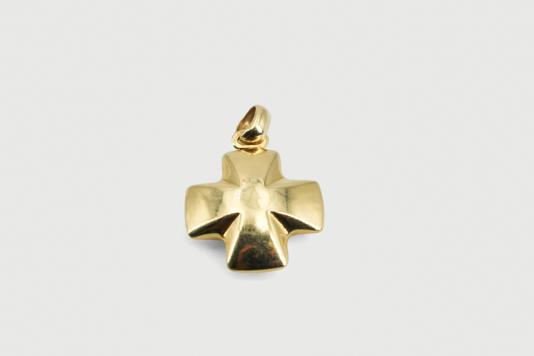 Colgante de oro de 18k. de segunda mano. Joyería de ocasión | ROYALHYSTERIA
