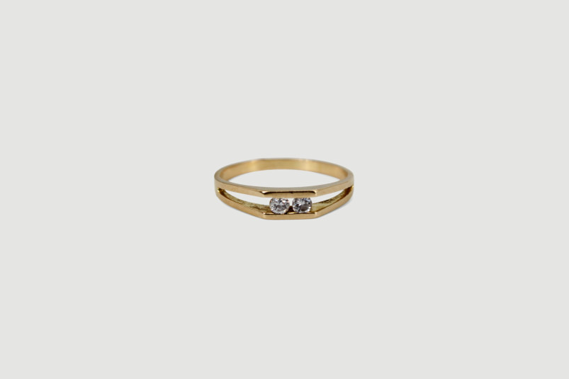 Anillo de oro de 18k con diamantes. de segunda mano. Joyería de ocasión | ROYALHYSTERIA
