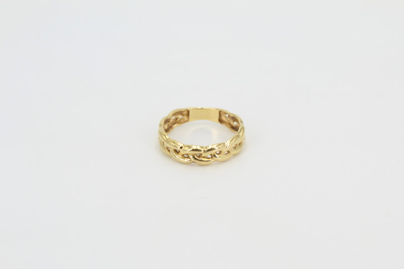 Anillo de oro de 18k. de segunda mano. Joyería de ocasión | ROYALHYSTERIA