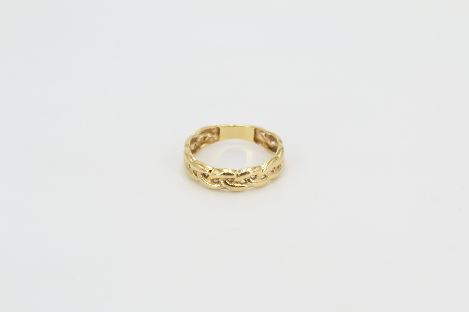 Anillo de oro de 18k. de segunda mano. Joyería de ocasión | ROYALHYSTERIA