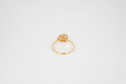 Anillo de oro combinado de 18k. de segunda mano. Joyería de ocasión | ROYALHYSTERIA