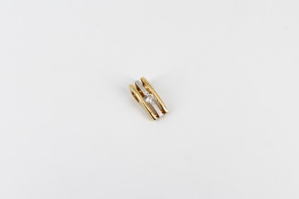 Colgante de oro combinado de 18k. de segunda mano. Joyería de ocasión | ROYALHYSTERIA