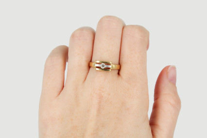 Solitario de oro combinado de 18k. de segunda mano. Joyería de ocasión | ROYALHYSTERIA