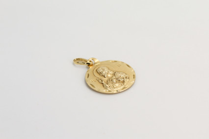 Medalla de oro de 18k. de segunda mano. Joyería de ocasión | ROYALHYSTERIA