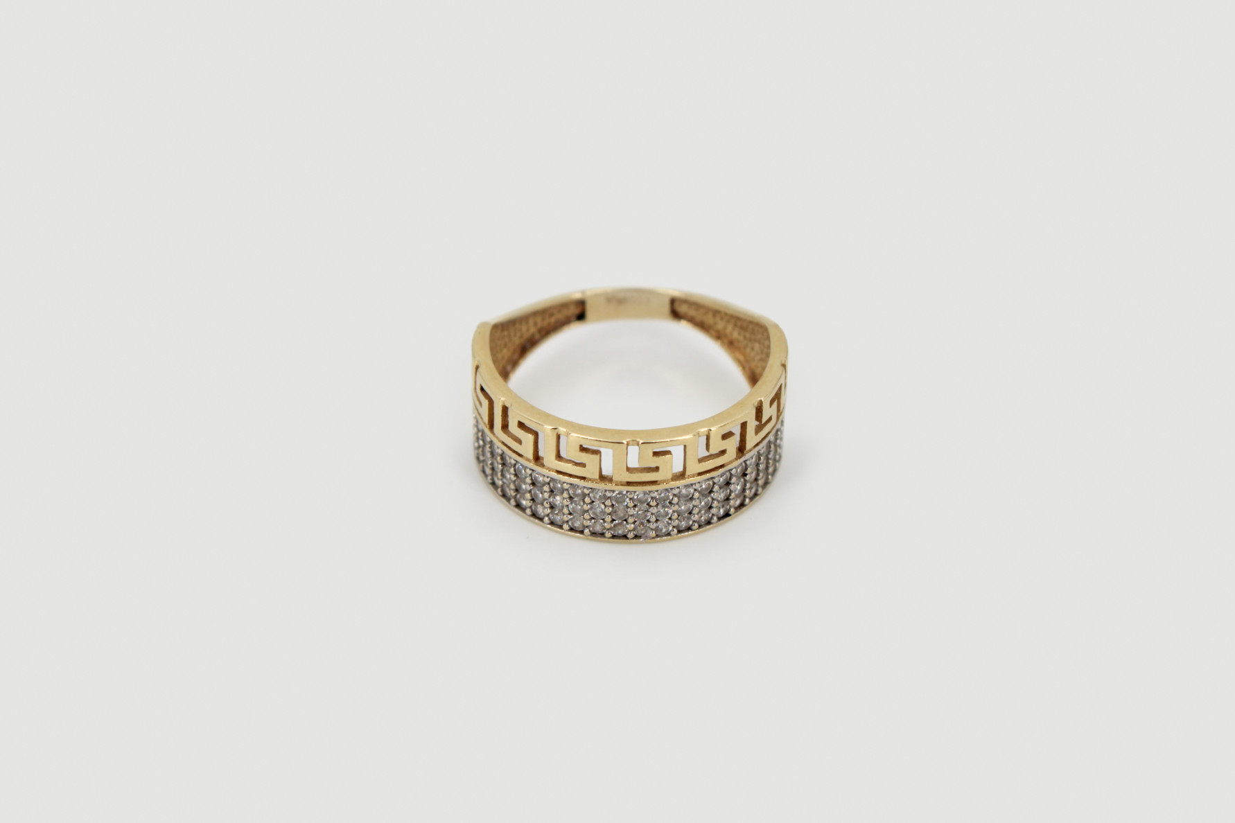 Anillo de oro de 18k. de segunda mano. Joyería de ocasión | ROYALHYSTERIA