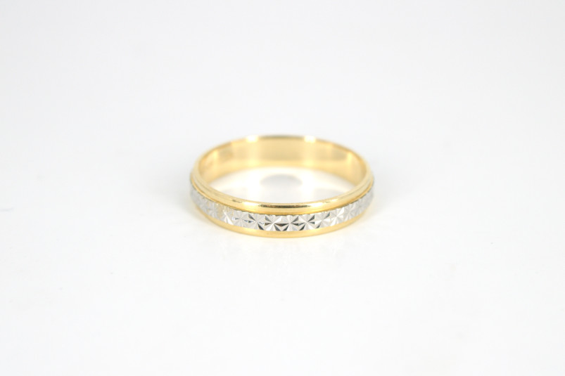 Alianza de oro combinado de 18k. de segunda mano. Joyería de ocasión | ROYALHYSTERIA