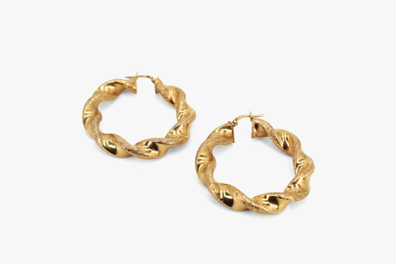 Aro de oro de 18k. de segunda mano. Joyería de ocasión | ROYALHYSTERIA