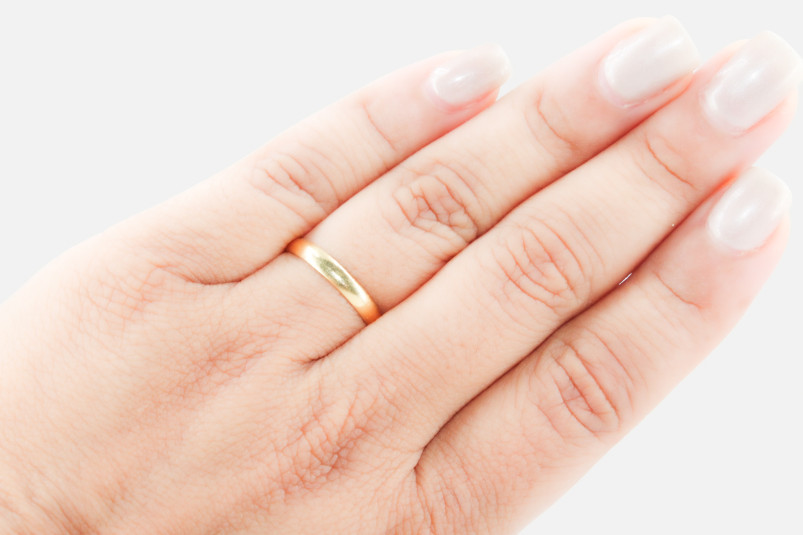 Alianza de oro de 18k. de segunda mano. Joyería de ocasión | ROYALHYSTERIA