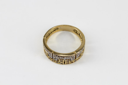 Anillo de oro de 18k. de segunda mano. Joyería de ocasión | ROYALHYSTERIA