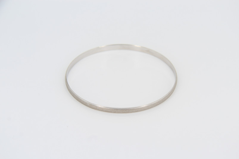 Caña de oro blanco de 18k. de segunda mano. Joyería de ocasión | ROYALHYSTERIA