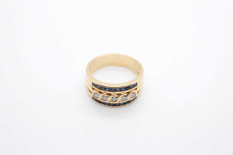 Anillo de oro de 18k. de segunda mano. Joyería de ocasión | ROYALHYSTERIA