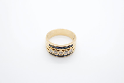 Anillo de oro de 18k. de segunda mano. Joyería de ocasión | ROYALHYSTERIA