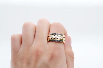 Anillo de oro de 18k. de segunda mano. Joyería de ocasión | ROYALHYSTERIA