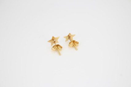 Pendiente de oro de 18k. de segunda mano. Joyería de ocasión | ROYALHYSTERIA