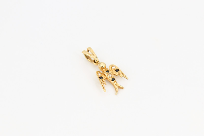 Colgante de oro de 18k. de segunda mano. Joyería de ocasión | ROYALHYSTERIA