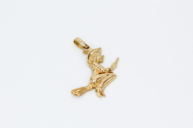 Colgante de oro de 18k. de segunda mano. Joyería de ocasión | ROYALHYSTERIA