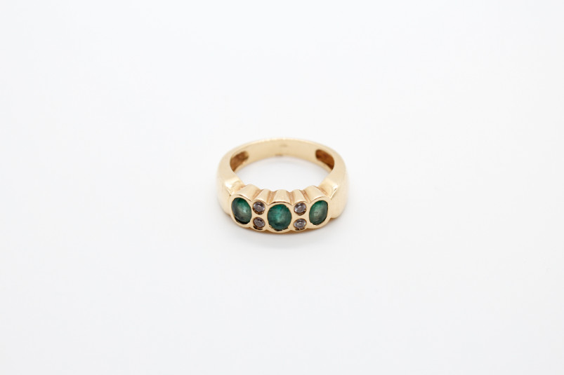 Anillo de oro de 18k. de segunda mano. Joyería de ocasión | ROYALHYSTERIA