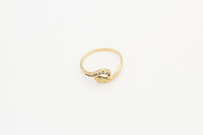 Anillo de oro de 18k. de segunda mano. Joyería de ocasión | ROYALHYSTERIA