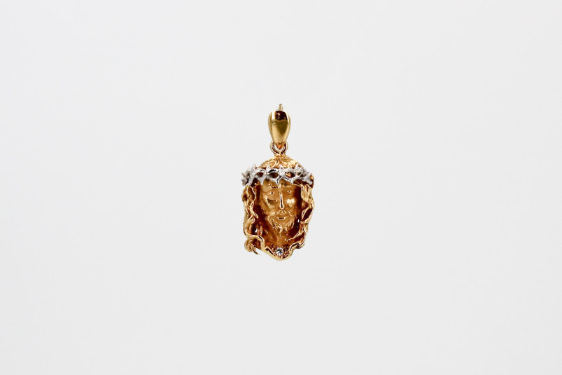 Colgante de oro de 18k. de segunda mano. Joyería de ocasión | ROYALHYSTERIA