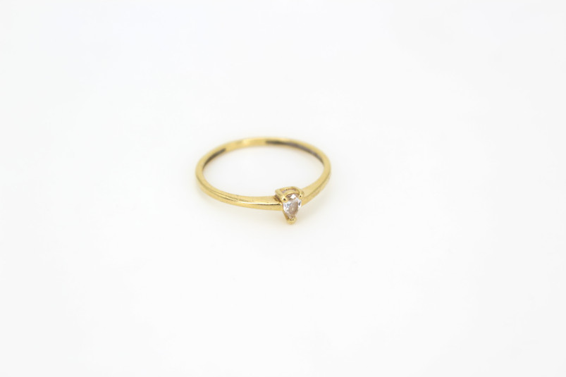 Anillo de oro de 18k. de segunda mano. Joyería de ocasión | ROYALHYSTERIA