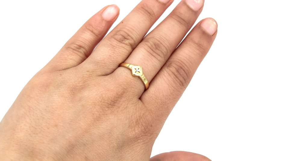 Solitario de oro de 18k. de segunda mano. Joyería de ocasión | ROYALHYSTERIA