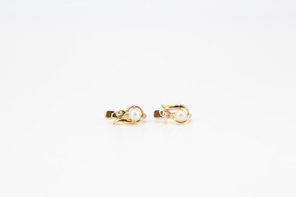 Pendiente de oro de 18k. de segunda mano. Joyería de ocasión | ROYALHYSTERIA