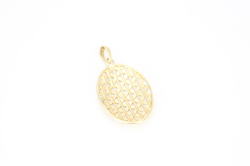 Colgante de oro de 18k. de segunda mano. Joyería de ocasión | ROYALHYSTERIA