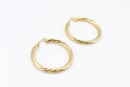 Aro de oro de 18k. de segunda mano. Joyería de ocasión | ROYALHYSTERIA