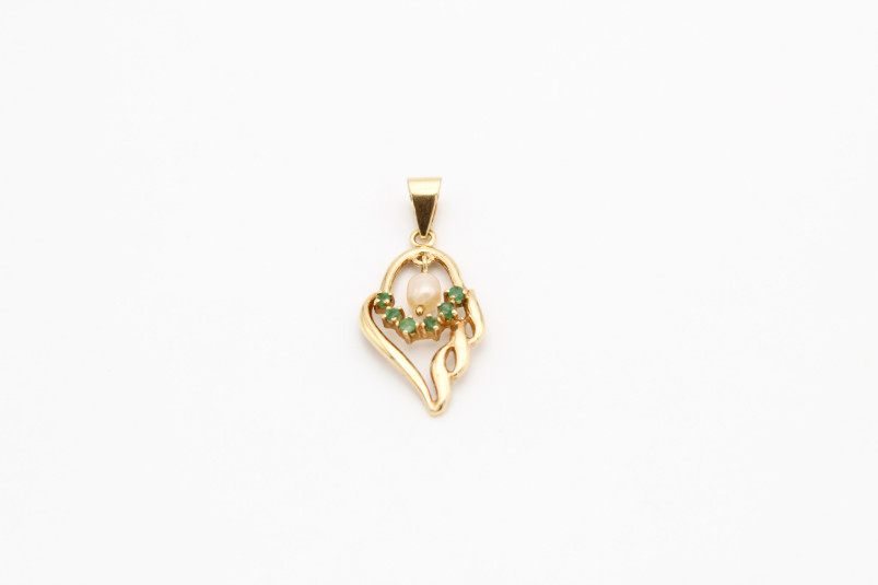 Colgante de oro de 18k. de segunda mano. Joyería de ocasión | ROYALHYSTERIA