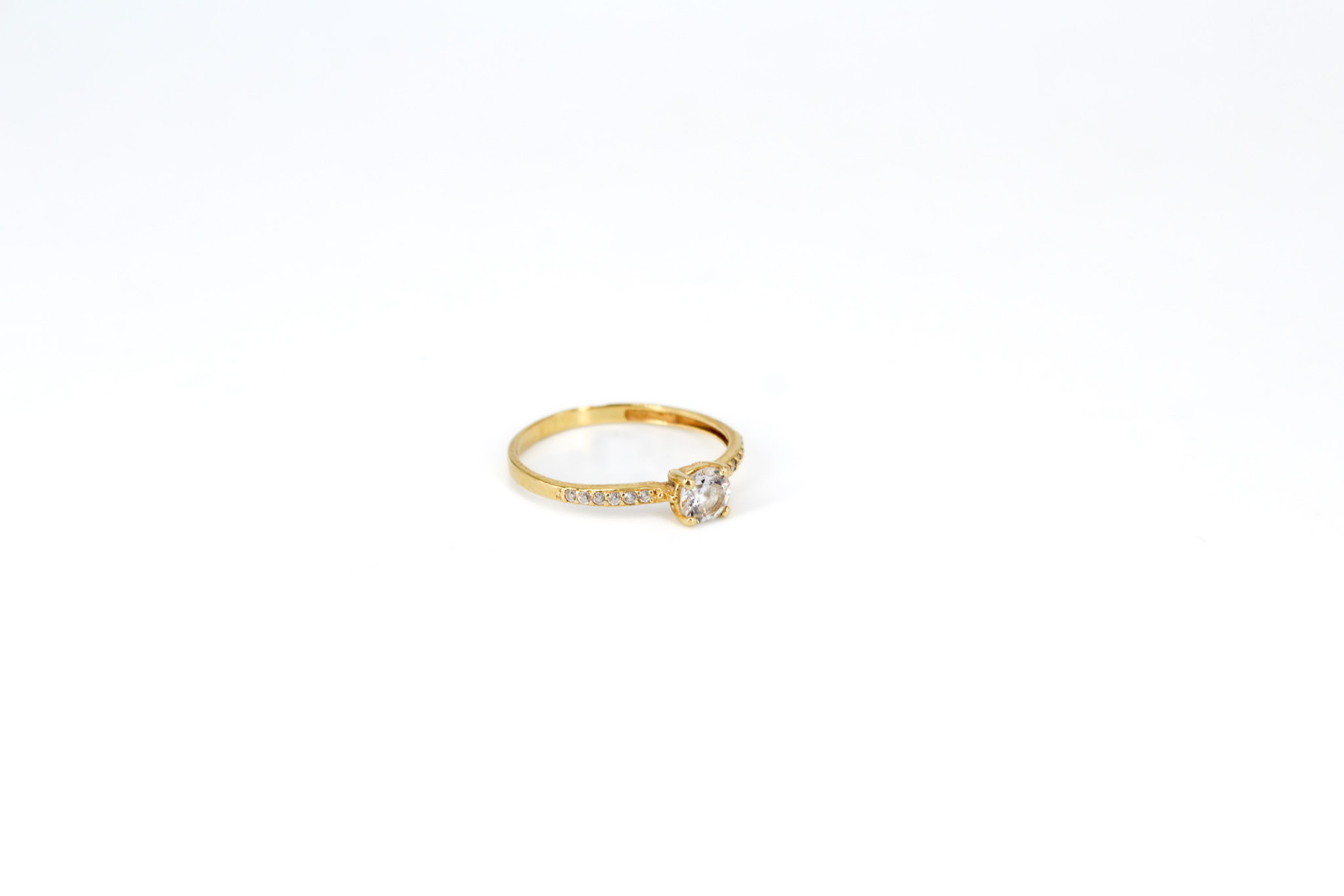 Anillo de oro de 18k. de segunda mano. Joyería de ocasión | ROYALHYSTERIA
