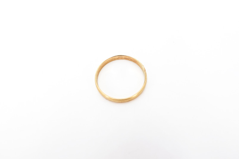 Alianza de oro de 18k. de segunda mano. Joyería de ocasión | ROYALHYSTERIA