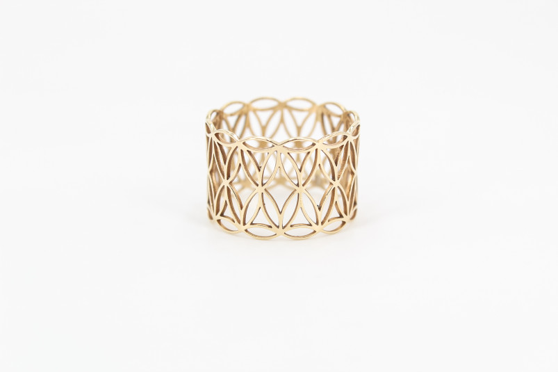 Anillo de oro de 18k. de segunda mano. Joyería de ocasión | ROYALHYSTERIA